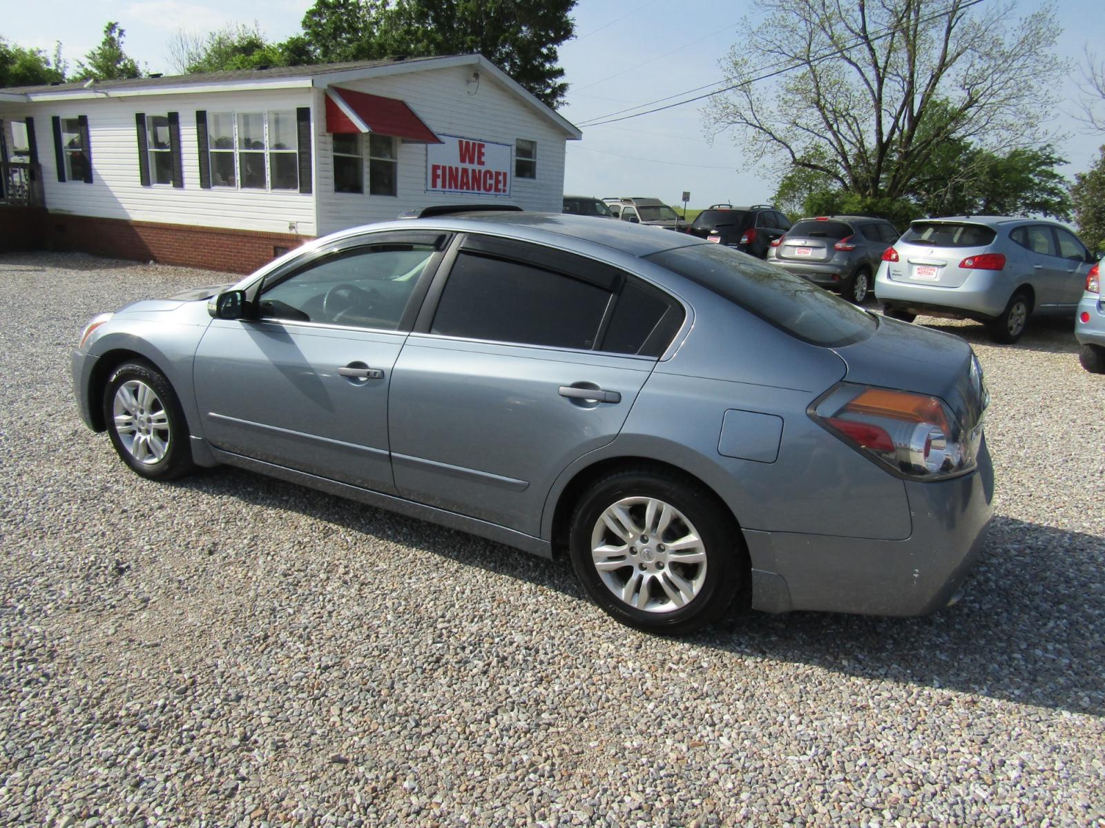 2012 Blue Nissan Altima (1N4AL2APXCC) , Automatic transmission, located at 15016 S Hwy 231, Midland City, AL, 36350, (334) 983-3001, 31.306210, -85.495277 - Photo #5